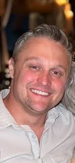 Ryan Casper's Instagram, Twitter & Facebook