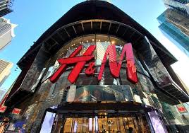 H&m will enter six new online markets in turkey, taiwan, hong kong, macau, singapore and malaysia — and. H M To Close Hundreds Of Stores As Online Shift Accelerates Reuters