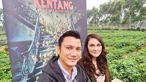 Rumah kentang adalah film hantu indonesia yang dirilis pada 4 oktober 2012. Rumah Kentang The Beginning Sajikan Horor Klasik Yang Menguras Emosi Showbiz Liputan6 Com
