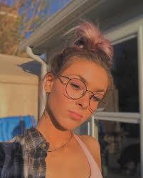 Amanda Scantland's Instagram, Twitter & Facebook