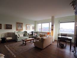 Recente costruzione metropolitana luminoso con ascensore. In Vendita Appartamento Panoramico Con Terrazzo San Salvario Torino