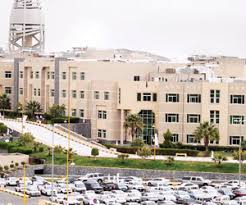 جامعة الملك عبدالعزيز تطلق خدمة التحصين المنزلي لمرضى الرعاية المنزلية. Ø¬Ø§Ù…Ø¹Ø© Ø§Ù„Ù…Ù„Ùƒ Ø®Ø§Ù„Ø¯ Ø¹Ø³ÙŠØ± Ø­Ù‚Ù‚Øª Ù‚ÙØ²Ø§Øª ØªÙ†Ù…ÙˆÙŠØ© Ø¨Ù…ØªØ§Ø¨Ø¹Ø© Ø£Ù…ÙŠØ± Ø§Ù„Ø¥Ù†Ø¬Ø§Ø²Ø§Øª Ø¬Ø±ÙŠØ¯Ø© Ø§Ù„ÙˆØ·Ù† Ø§Ù„Ø³Ø¹ÙˆØ¯ÙŠØ©