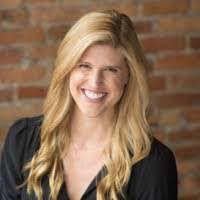 Jennifer Darrow's Instagram, Twitter & Facebook