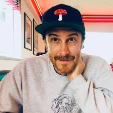 Max Silverman (@maxHsilverman)