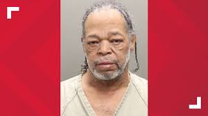 Woman killed in northeast Columbus shopping center shooting