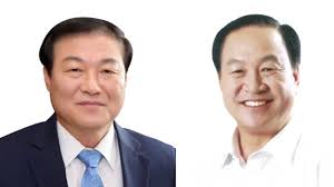 한기호 소장은 최근 표준계약서, 저작권법 개정, 출판유통통합전산망 등을 도입하려는 문체부의 행보에 대해 온갖 x랄을 한다며 육두문자를 사용하며 강한어조로 비판을 했다. ì¶˜ì²œ ì„ ì •ë§Œí˜¸vsí•œê¸°í˜¸ 10ë…„ ë§Œì˜ ë¦¬í„´ë§¤ì¹˜ ê´€ì‹¬ ì§'ì¤' Msíˆ¬ë°ì´