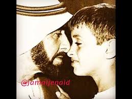 ولد محمد بن نايف بن عبدالعزيز بن عبدالرحمن بن فيصل بن تركي بن عبدالله بن محمد آل سعود في مدينة جدة في الـ 30 من آب / اغسطس من عام 1959. Ø§Ù„Ø´ÙŠØ® Ù…Ø­Ù…Ø¯ Ø¨Ù† Ø²Ø§ÙŠØ¯ Ø¹Ù†Ø¯Ù…Ø§ ÙƒØ§Ù† ØµØºÙŠØ± Youtube