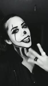 El increíble baile de la creepy girl💙💜