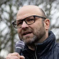 Andrew Feinstein (@andrewfeinstein)