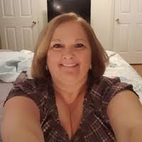 Lisa Sirois's Instagram, Twitter & Facebook