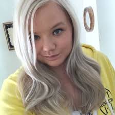 Sarah-Elizabeth Lemon (sarahbearaxox)