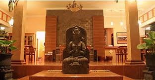 Stay in hotels and other accommodations near kediri mall and sasana krida kencana. Hotel Dekat Kebon Rojo Harga Murah Tiket Com