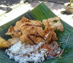 Jakarta nasi tumpeng catering nasi tumpeng terbaik di jakarta dengan rasa yang lezat dan tampilan yang menarik, cocok untuk acara selamatan, ulang tahun. Manjakan Lidah Dengan Santap Kuliner Enak Di Gianyar Bali
