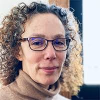 Sarah Halper's Instagram, Twitter & Facebook