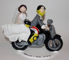 You can customize these toppers to fit your wedding style—we've seen single initials that are glitzy and bejeweled and those made from moss or other more natural materials. Super Cute Wedding Cake Toppers You Ll Love Weddingsonline