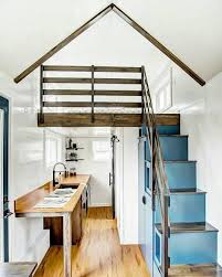 En este proyecto de casa de dos pisos se realizó una distribución de espacios en base a la cantidad de personas que van a vivir en esta casa. Decoracion De Interiores De Casas Pequenas Minimalistas Facebook