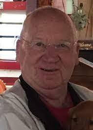 Edwina Holt's Instagram, Twitter & Facebook