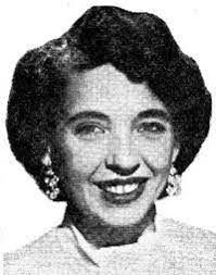 Gina Jackett's Instagram, Twitter & Facebook