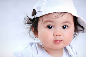 Oshi Child Love Cute Baby With White Hat Poster Paper 30 48 Cms X 45 72 Cms Amazon In Cute Baby Wallpaper Muslim Baby Girl Names Cute Baby Boy Pictures
