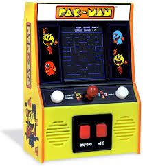 Desde el lanzamiento en 1980 del primer pac man, este personaje creado a. Amazon Com Juego Electronico De Futbol Clasico Retro Toys Games
