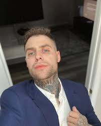 Joshua Mcnabb's Instagram, Twitter & Facebook