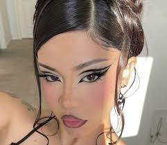 Gisel Flores (gisel17f)