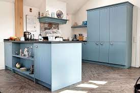 landelijk moderne keuken in het blauwgrijs schuller breda keukens keuken landelijke keuken