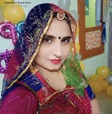 Robin Raya's Instagram, Twitter & Facebook