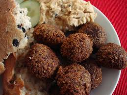 A questo potremo aggiungere odori e sapori a piacere: Polpette Di Lenticchie Rosse Ricetta Vegan Senza Uova Ginger Tomato
