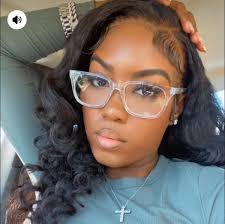 It's bitches in this world that can't do shit without a NIGGA HELP 😩🙏🏾  ... I be thanking god everyday no matter what I go through , I always been  a independent