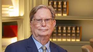 George Smoot, el Nobel que descubrió los ecos del 'big bang' y quiere  redefinir la gravedad