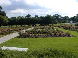 Gilbert baron recommends lake harriet rose garden. Lyndale Park Rose Garden Public Gardens Of Minnesota