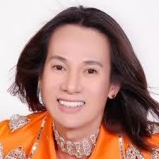 Tinh Ngo's Instagram, Twitter & Facebook