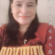 Amelia Corrales's Instagram, Twitter & Facebook