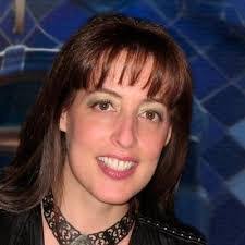 Dina Kinion's Instagram, Twitter & Facebook