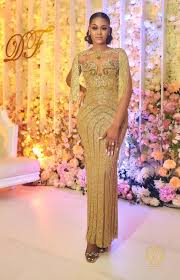 Let S Take You On How To Look Classic Like Eartha Kitt 5 Outfits For Curvy Ladies 2020 Bride Reception Dresses Reception Dress Latest African Fashion Dresses