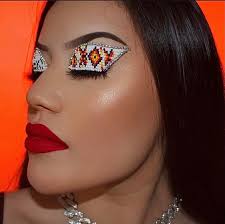 A FASHION STATEMENT❕❕❕❕ Ig: https://bit.ly/3hyUphS