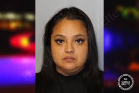 Alejandra Chung: https://thegeorgiagazette.com/hall/alejandra-chung/