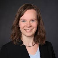 Lisa Huck's Instagram, Twitter & Facebook