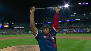 On tuesday night, the toronto blue jays' phenom made his. Hr1wbcbxqufmjm