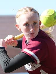 Hannah Mello's Instagram, Twitter & Facebook