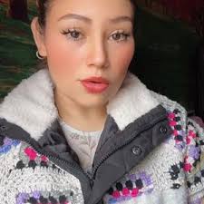 Mavis Lopez (@mavislopez69)