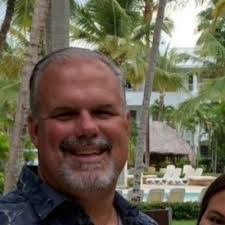 Diana Minelli's Instagram, Twitter & Facebook