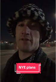 Make your NYE plans #nightlife #newyears #openbar #nightclub #holidayparty  #bar #newyorkcity #afters #afterparty #industry #nightlifeindustry  #cocktail #newyork #holiday #darkness #sohoclub #soho ...