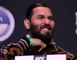 The third title fight on the card sees dominant flyweight queen valentina shevchenko taking on a potent challenger in former 115lb titleholder jessica andrade. Wktiyucs3ucarm
