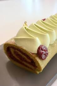 Christophe Michalak Roule The Matcha Griotte Recette Christophe Michalak The Matcha Gateaux Et Desserts
