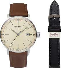 Von altägyptischen artekfakten bis zu modernen bildnissen besondere skulpturen im zeit shop bestellen Iron Annie Quarzuhr Bauhaus 5044 5 Set Set 3 Tlg Mit Wechselarmband Und Werkzeug Online Kaufen Otto