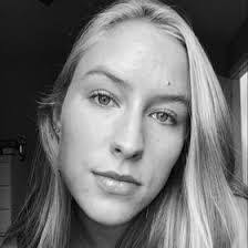 Lauren Feeley's Instagram, Twitter & Facebook