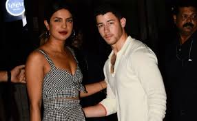 Are nick jonas and priyanka chopra engaged? Priyanka Chopra And Nick Jonas Reportedly Engaged He Popped The Question On Her Birthday