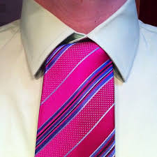 Onassis war sohn des tabakhändlers sokrates onassis aus smyrna und hatte eine ältere schwester, artemis. How To Tie An Onassis Necktie Knot Agreeordie Neck Tie Knots Tie Knots Tie A Necktie